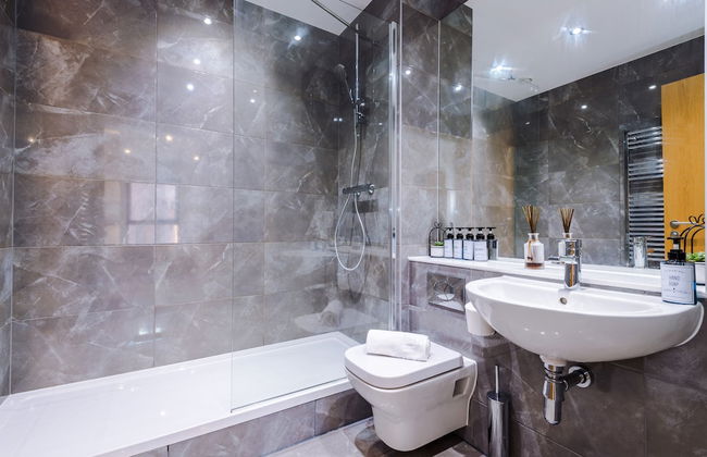 Remarkable 2-bed Apartment in Birmingham - Foto 25