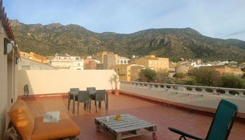 Sunny Relaxing Penthouse Costa Brava, Sea & Mountain Views, Huge Terrace, Fiber 1GB - Foto 4