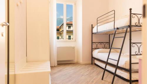 Diamond Apartments - Photo 2