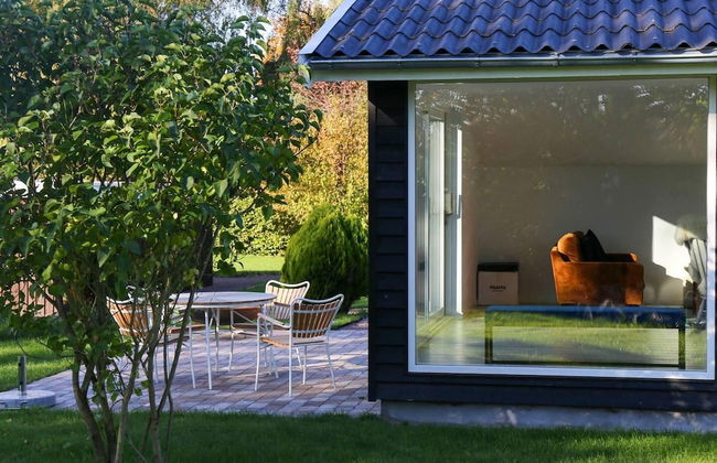 The Comfort of This Cottage Merges With Nature - Photo 34