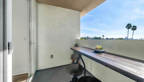 Amazing Spacious Unit in Heart of LA- Melrose district - Foto 3