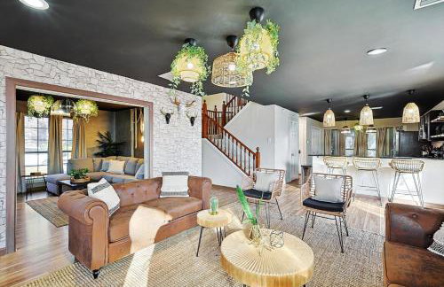 Luxury 5BR Getaway w Pool Hot Tub & Cinema - Foto 8