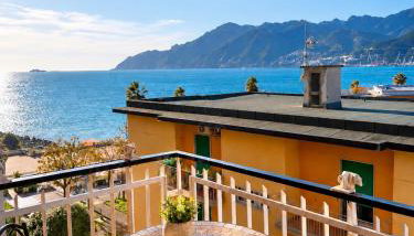 Sul Mare Apartment - Seafront with Sea View - Foto 1