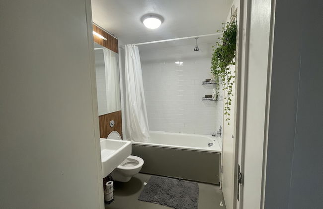 Beautiful 1-bed Apartment in Manchester City - Foto 7