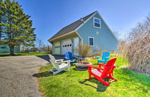 Nautical Lubec Cottage with Fire Pit and Grill! - Foto 2