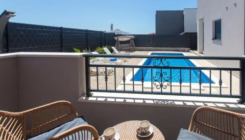Modern apartment with swimming pool - Foto 1