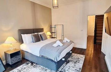 Stunning Luxury Spacious Holiday Home - 5 Bedrooms - Rest & Recharge in Manchester - Foto 20