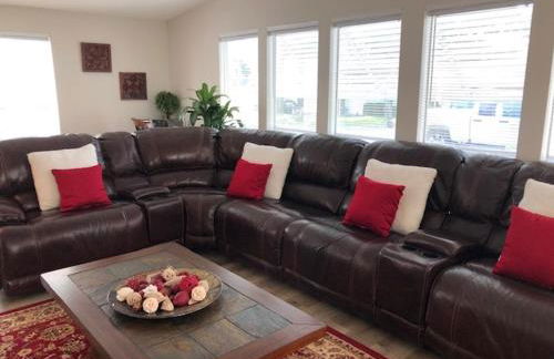 748P Z2b VILLAGE OF DEL MAR by REMAX Premier - Foto 4