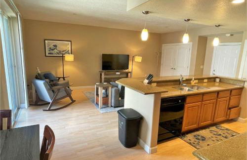 1-Bedroom Condo in the Heart of the City - Photo 13