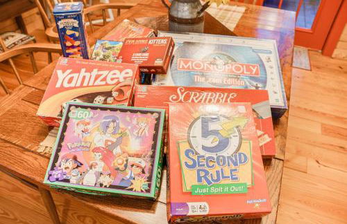 Lake Lure Oasis in the Woods w/ Hot Tub & More! - Foto 23