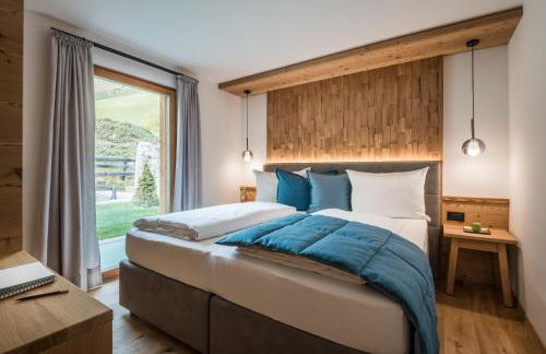 Les Dolomites Mountain Lodges - Photo 40