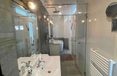 Rare ! LOFT Atypique Centre-Ville Parking Jardin - Foto 41