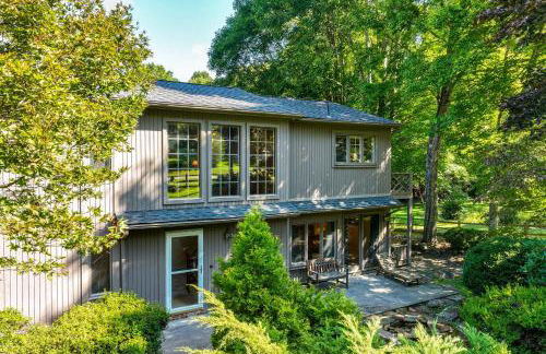 Spacious North Carolina Retreat - Patio and Fire Pit - Foto 31