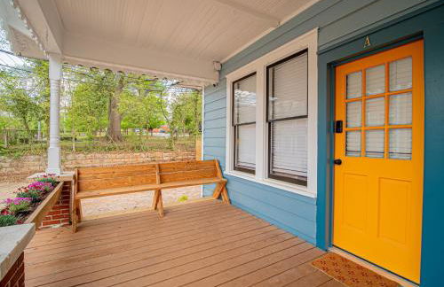 Marietta Square's Home Away! - Foto 7