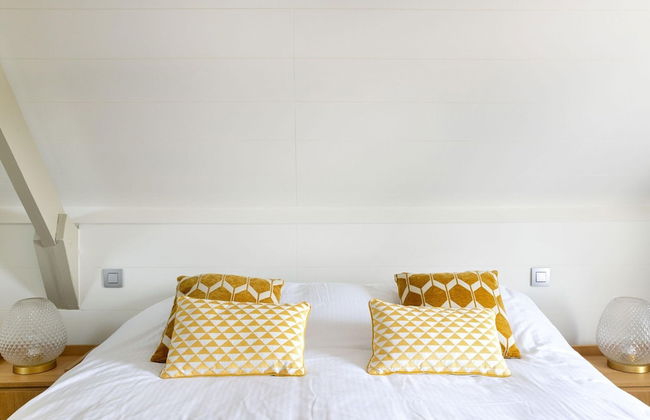 Luxury Villa in Sint-Idesbald with Hot Tub - Photo 6