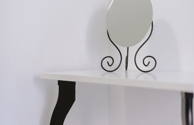 British Square - Stylish Apartment with Private Parking - Foto 48