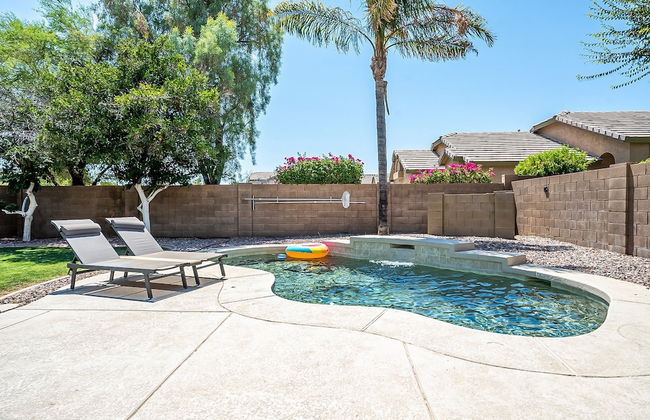 Dos Palmas - Gilbert Poolside Retreat - Photo 6