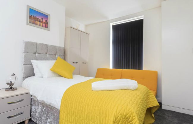 Live in Leeds Grange Apartments - Photo 16