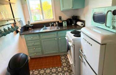 Garden Oasis Cozy Home Near Bart Shop with Parking - Photo 65