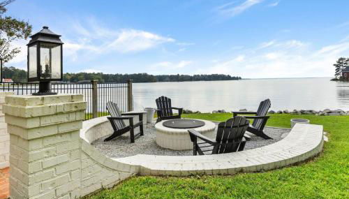 Lakeside Manor Sleeps 10 - Foto 2