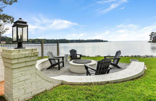 Lakeside Manor Sleeps 10 - Foto 2