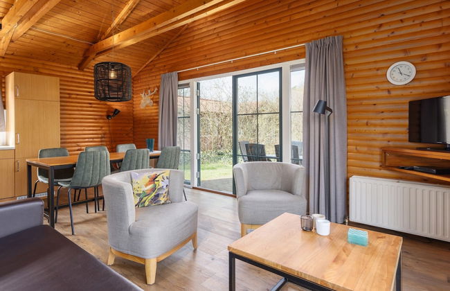 Bungalow in Veluwe Near Harderwijk - Photo 8