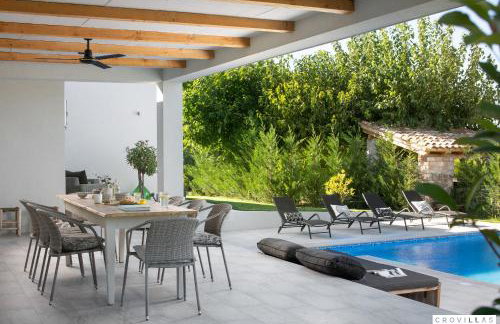 Stunning Villa In Cepljani With Outdoor Swimming Pool, Wifi And 3 Bedrooms - Foto 2