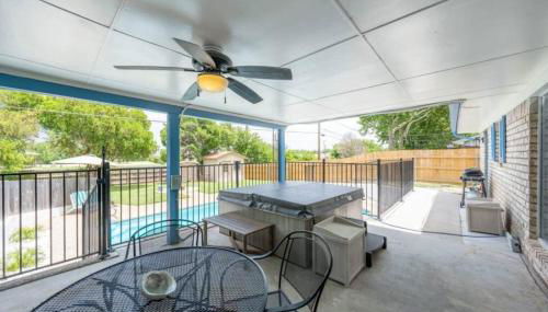 The Breezy Blue View with hot tub and pool - Foto 2