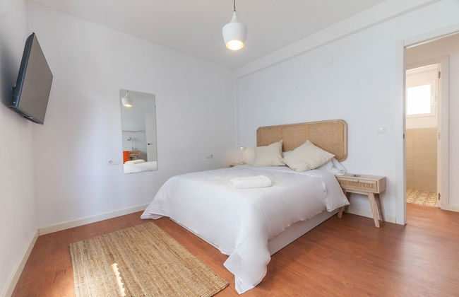 Amazinn Places - Cabañal Boutique - Photo 6