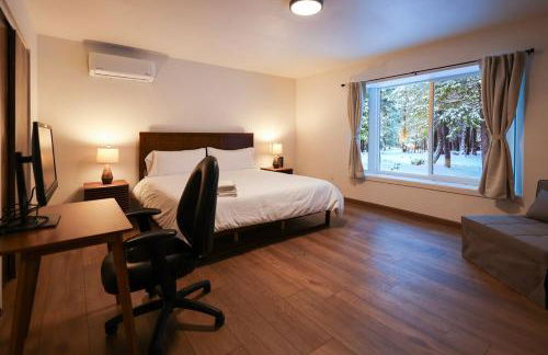 Lassen National Park Luxury Cabin with Hot Tub - Foto 2