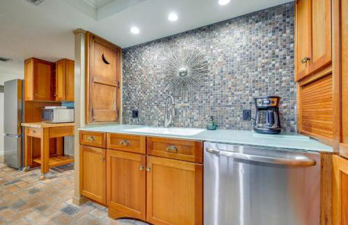 River-View Condo with Boat Slip in Welaka! - Foto 10