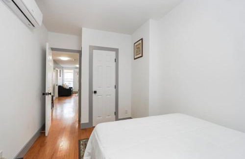 Stylish 3BR Home Near NYC in Perfect Location - Foto 36