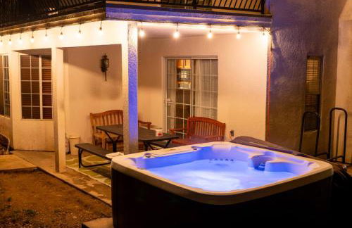 Heaven Heights - HotTub, Pet Friendly, EV Outlet, Pool Table, Game Room, BBQ, FirePit, Library - Foto 41