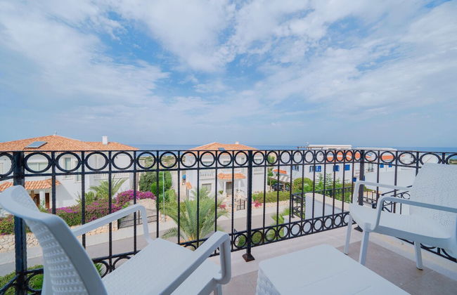 Modern Studio Apartment With Lovely sea View - Photo 10