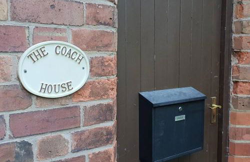 Unique 3 b'room house + free parking /city centre - Photo 19