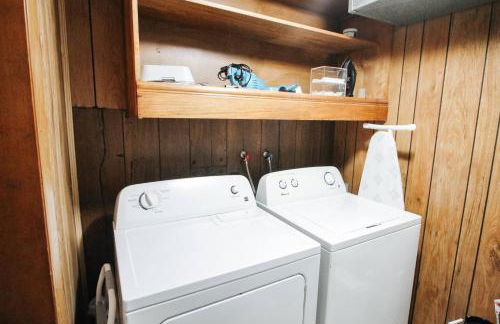 Central Location with In Home Washer and Dryer - Foto 3