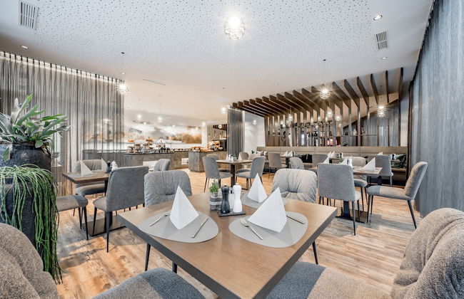 Summit Seefeld - Photo 50