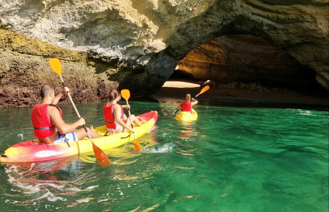 Passeio de catamarã + Caiaque pelas grutas de Benagil - Foto 6