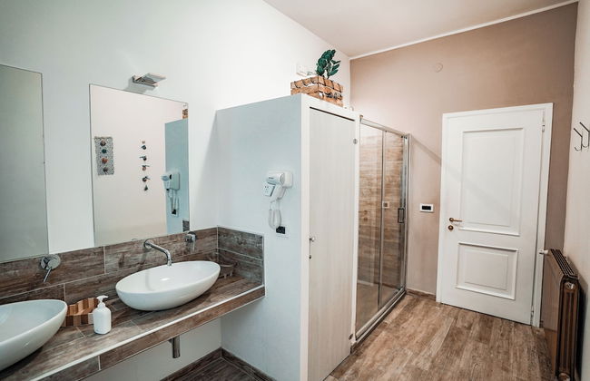 Angelica Home - Photo 38