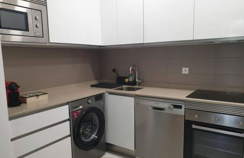 Piso con garaje junto a Ifema - Foto 4