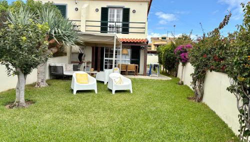 Oliveira's Home - Foto 1, Garden, sunbed, Garden view