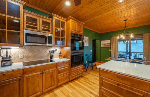 Stunning Mtn Views Hot Tub Movie Theater Game Room - Foto 13