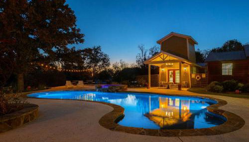 1906 Estate 21 Guests Pool Hot Tub Main House 2 Cabins - Foto 3