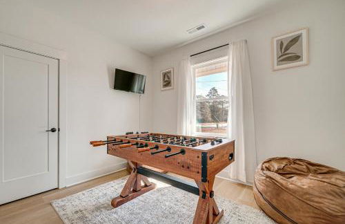 4 Mi to Surf City Beaches! Family Coastal Retreat - Foto 2