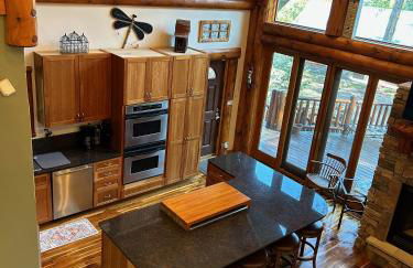 Evergreen Haven Lodge and Bunkhouse - Foto 10