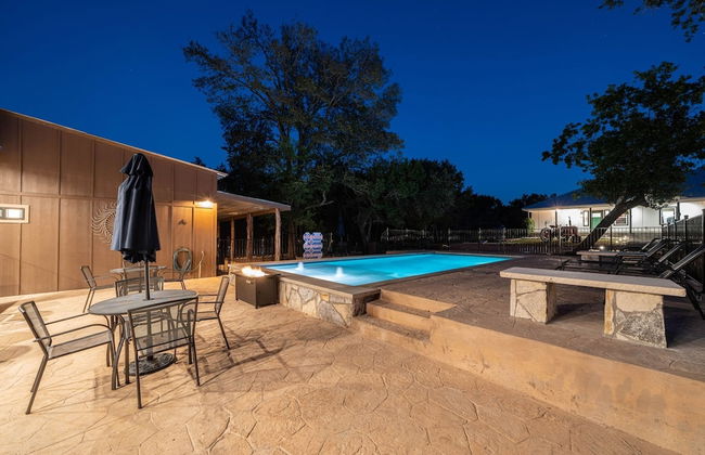 Luxury Retreat for 28 Terracotta Bliss Getaway - Photo 34