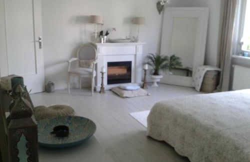 Inspektorenhaus am Jagdschloss mit Meerblick - Photo 26