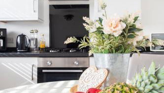 Stillness Cottage - Secluded Hut with a Private Hot Tub - Foto 5