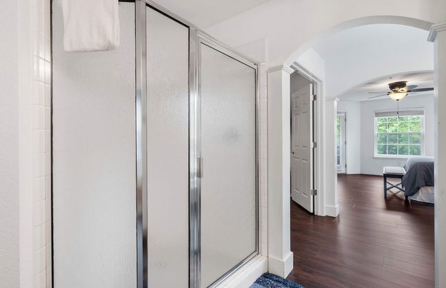 Lake Hideaway Waterfront Condo w/ Resort Perks! - Photo 27