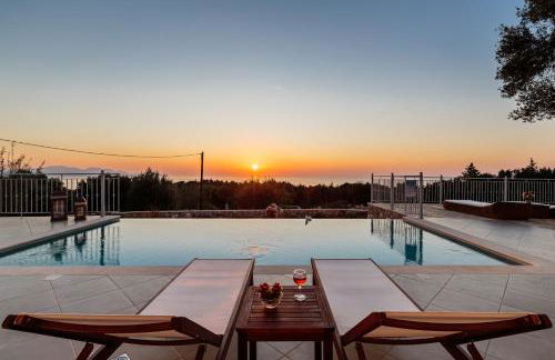 Fiscardo Luxury Stone Villa Alex ,with sunset view! - Photo 18